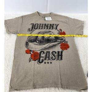 Johnny Cash Graphic Tee Country Rock Band Shirt Med NWOT